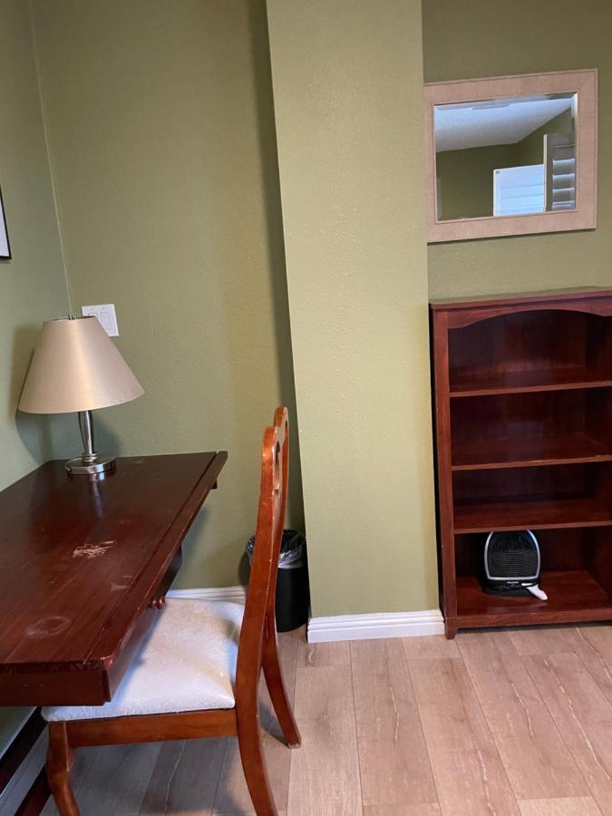 Private Room In Los Angeles With Ac, Strong Wifi, Smart Tv, Work Desk Near Sofi Stadium Bagian luar foto